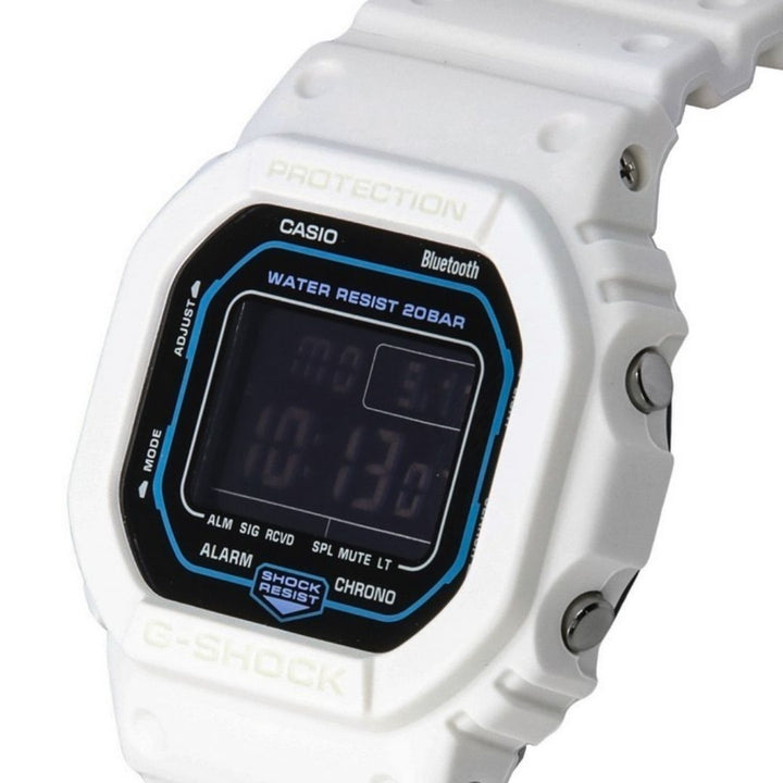 CASIO-DW-B5600SF-7ER-zoomin